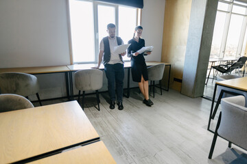 office workers doing brainstorming