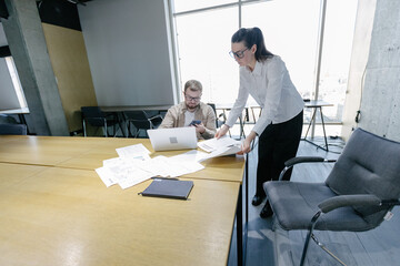 Fototapeta premium Office workers doing planning