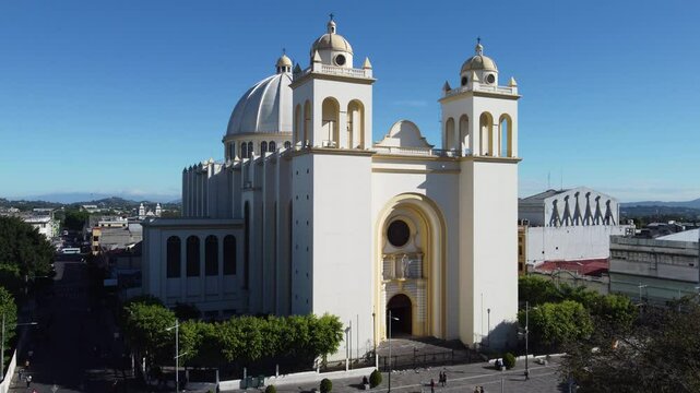 CATEDRAL METROPOLITANA - CENTRO HIST&Oacute;RICO DE SAN SALVADOR, EL SALVADOR.