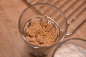 Masa i mąka w mikserze  © LidiaAnna