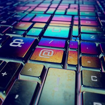 Rainbow Typing A Keyboard That Changes with the Light