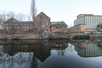 Berliner Industriegeschichte; Kraftwerk Steglitz am Teltowkanal