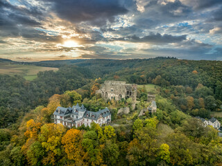 Naklejka premium Majestic Reichenberg Castle Ruin: A Historic German Landmark Standing Proud Against Time, Offering Glimpses of Medieval Grandeur dramatic sky