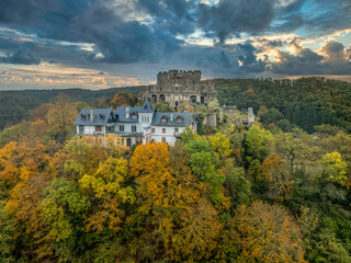 Naklejka premium Majestic Reichenberg Castle Ruin: A Historic German Landmark Standing Proud Against Time, Offering Glimpses of Medieval Grandeur dramatic sky