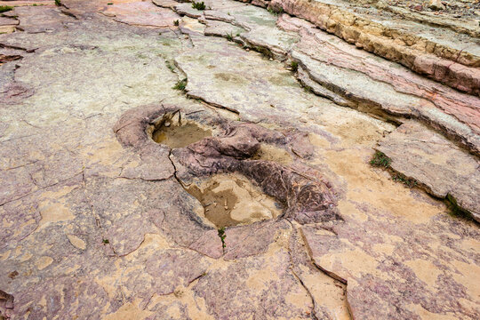 Parque Nacional Torotoro ubicado en Bolivia, lugar tur&iacute;stico donde hay huellas de dinosaurios y se ve las formaciones geologicas