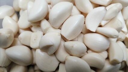 Fresh Peeled Garlic Cloves Close-Up