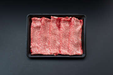 国産 黒毛和牛 肩ローススライス　俯瞰　Domestic Japanese Black Beef Shoulder Loin...