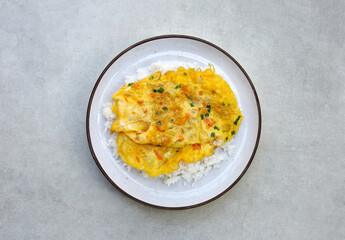 Thai style omelet with rice