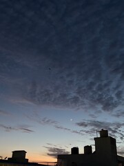 Fototapeta premium sunset over city