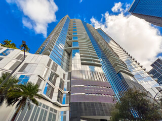 Modern skyscraper design at Paramount Miami Worldcenter in sunny Miami, Florida © Mdv Edwards