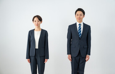 希望を持つビジネスマン二人