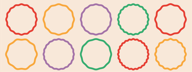 Set of scallop stories frames. Circle doodle borders with zigzag wavy edges. Modern vector template