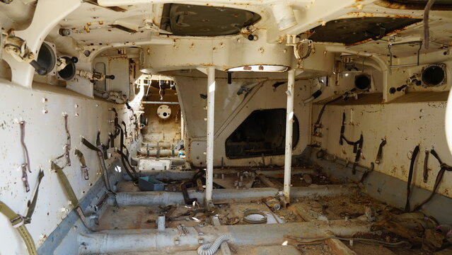 army vehicles old soviet destroyed