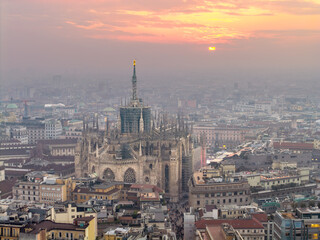 Fototapeta premium Milan Aerial View with Duomo Cathedral golden sunset