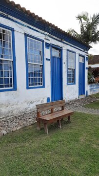 casas hist&oacute;ricas em enseada dos britos, palho&ccedil;a, santa catarina