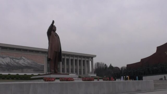 Kim Il Sung statue in Mansudae Grand monument, Pyongyang, North Korea