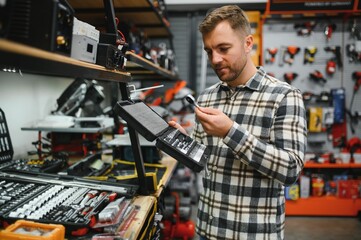 the buyer of the hypermarket of tools and finishing goods chooses an open-end wrench