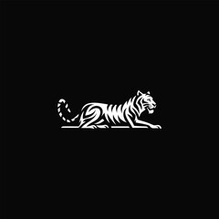 Obraz premium Fierce Majesty Tiger Emblem