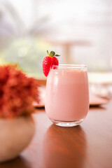 strawberry milk shake