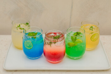 cocktail with ice and lime