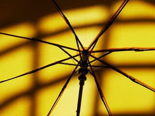 Indoor parasol © AE & mekke