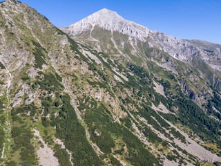 Obraz premium Aerial view of Pirin Mountain near Banderitsa Area, Bulgaria