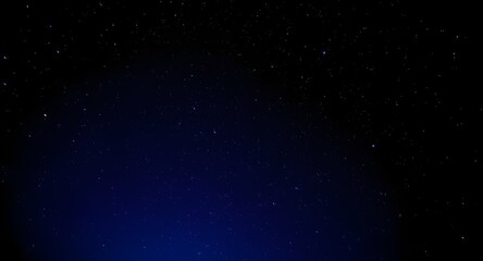 Fototapeta premium Gradient Night Sky with Scattered Stars Background.