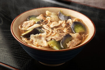 豚肉と茄子のそば