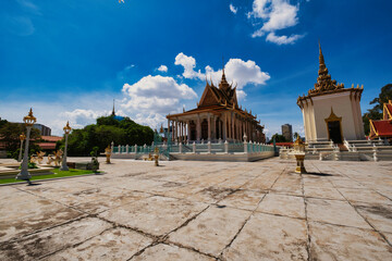 Royal palace in Phnom Penh (Pnom Pen) , Cambodia