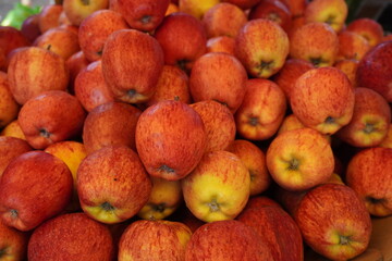Red apples organised nicely in the fruit store