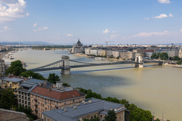 Naklejka premium Top View of Széchenyi Chain Bridge in Budapest, Hungary