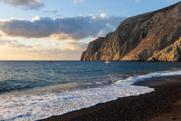 Obraz premium spiaggia di Kamari, Santorini