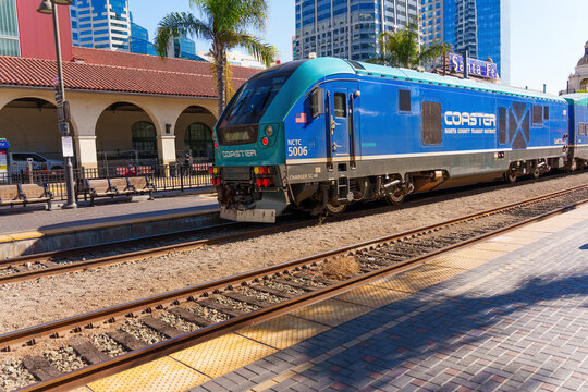 San Diego, California - January 14, 2025: COASTER Commuter Train Arrives at Santa Fe Depot in San Diego, California