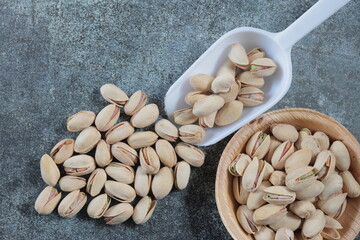 pistachio nuts in a bowl