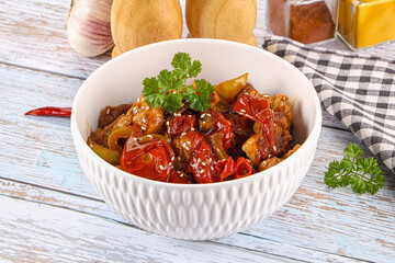 Pork with oyster sauce and vegetables