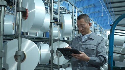Obraz premium Coarse cotton factory in spinning production line and a rotating machinery and equipment production company