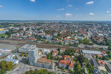 Die oberbayerische Großstadt Ingolstadt an der Donau aus der Vogelperspektive