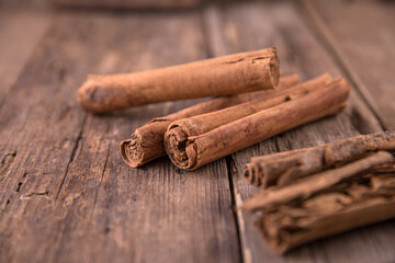 Large sticks of beautiful fragrant cinnamon