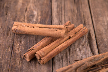 Large sticks of beautiful fragrant cinnamon