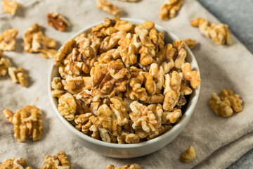 Organic Raw Walnut Halfs