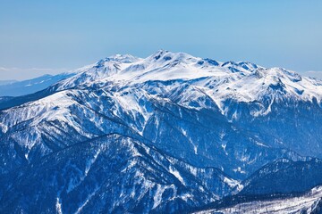 冠雪の北アルプスの乗鞍岳
