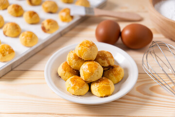 Traditional nastar cookies on a round white plate