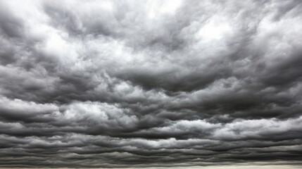 Obraz premium Dramatic Dark Grey Cloud Formations in a Stormy Sky