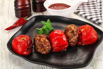 Turkish cuisine - Domatesli Kebab with tomato