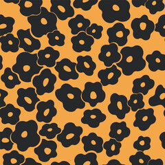 Modern minimalist floral abstract seamless pattern. Groovy allover print with simple shaped flowers. Bold maximalist botanical vector background.