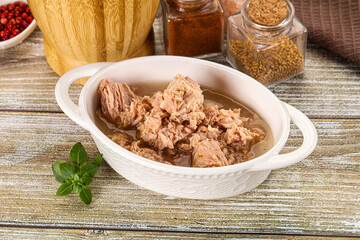 Canned tuna fish in the bowl