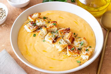 Cheese cream soup with croutons. Healthy food. Vegetarian food.