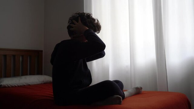 DEPRESSED CHILD LEFT ALONE, CRIES AND DESPERATES. DIFFICULTIES DURING GROWTH IN ADOLESCENCE. PERSONAL CRISIS AND BEING PUNISHED BY PARENTS. 
PEER BULLYING AND PROBLEMS IN PERSONALITY GROWTH