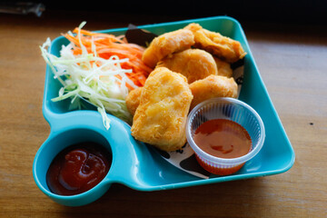 Nuggets are a popular snack at coffee shops.