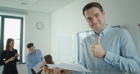 A successful team meeting showcases a positive attitude towards collaboration and achievement